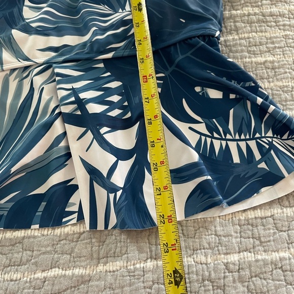 SHEIN Women’s Plus Curve Tankini top size 4x blue floral - Picture 7 of 7